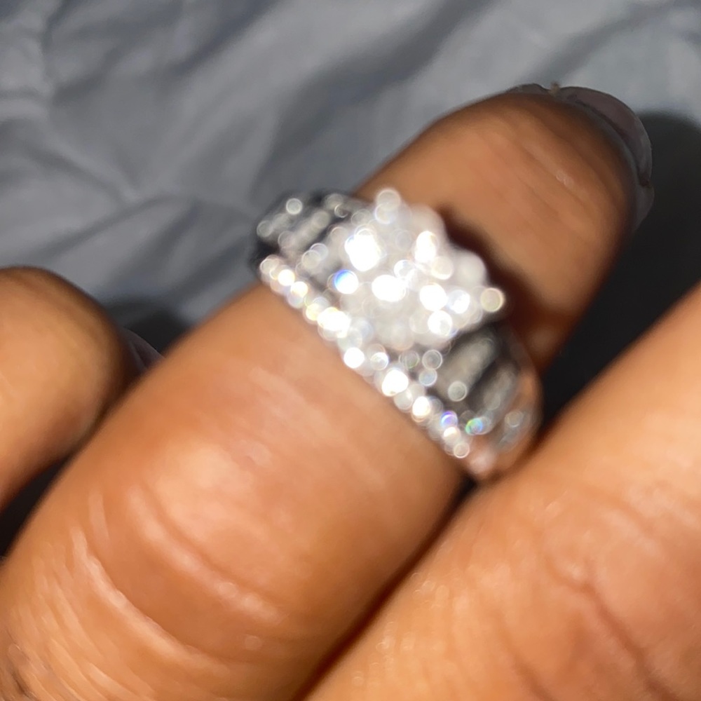 10k gold diamond ring